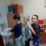 Powiększ zdjęcie: 74282793_1267283026777478_7552283099015413760_n.jpg